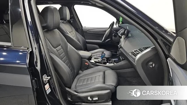 BMW iX3 2022 Черный из Кореи, фото 2