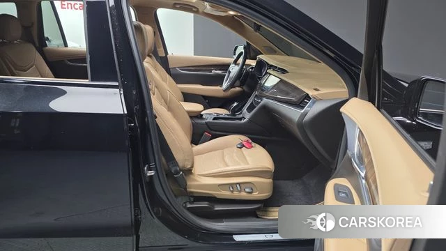 Cadillac XT6 2023 Черный из Кореи, фото 2