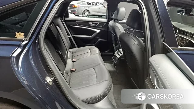 Audi A6 (C8) 2022 Синий из Кореи, фото 2