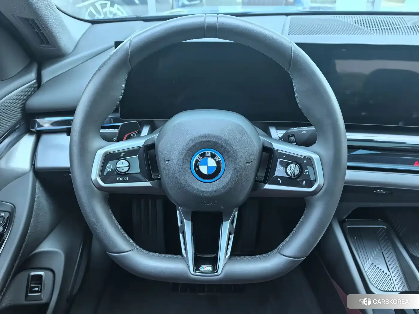 BMW i5 2025 Черный из Китая, фото 2