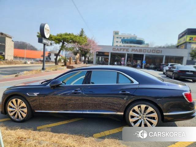 Bentley Flying Spur 3rd Generation 2022 Синий из Кореи, фото 2