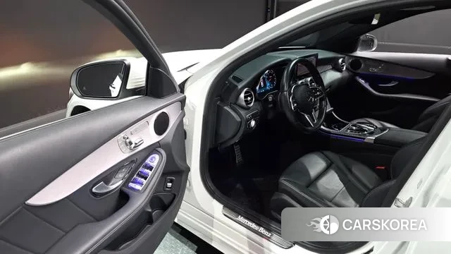 Mercedes-Benz C-Class W205 2021 Белый из Кореи, фото 2