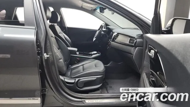 Kia Niro EV 2021 Серый из Кореи, фото 2