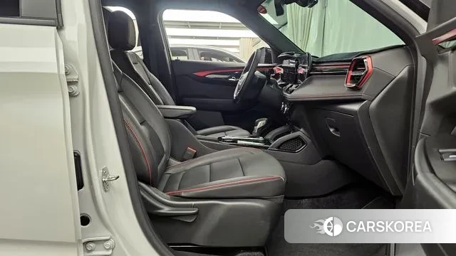 Chevrolet (GM Daewoo) The New Trail Blazer 2023 Белый из Кореи, фото 2