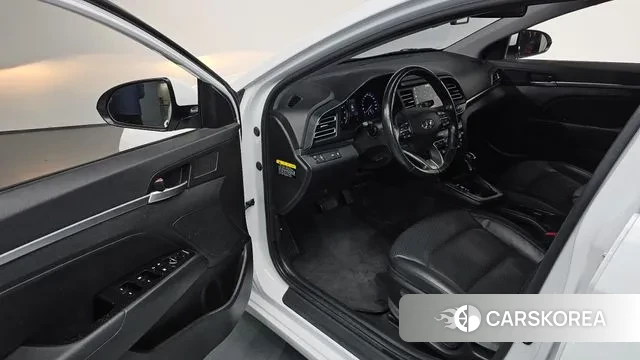 Hyundai The New Avante AD 2019 Белый из Кореи, фото 2