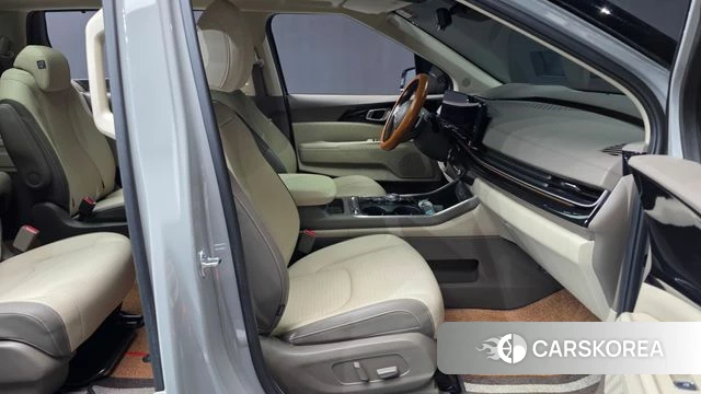 Kia The New Carnival 4th Generation 2024 Серый из Кореи, фото 2