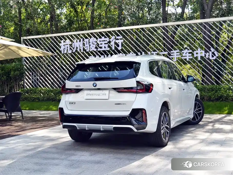BMW iX1 2025 Белый из Китая, фото 3