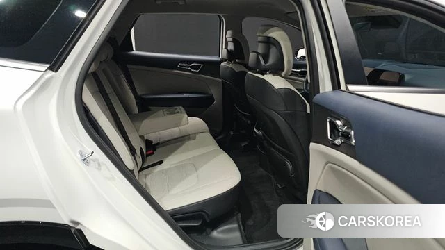 Kia The New Sportage 5th Generation 2025 Белый из Кореи, фото 2