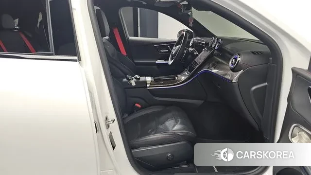 Mercedes-Benz GLC-Class X254 2025 Белый из Кореи, фото 2