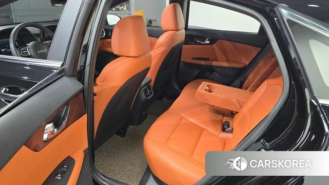 Kia The New K3 2nd generation 2024 Черный из Кореи, фото 2