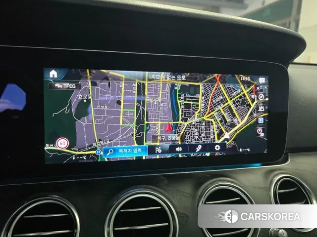 Mercedes-Benz E-Class W213 2021 Белый из Кореи, фото 2