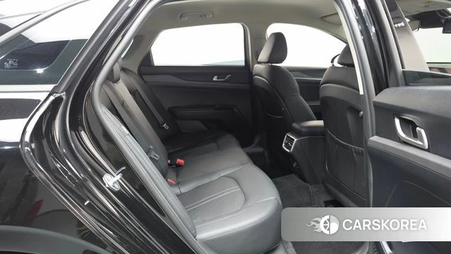 Kia The New K5 3rd generation 2024 Черный из Кореи, фото 2