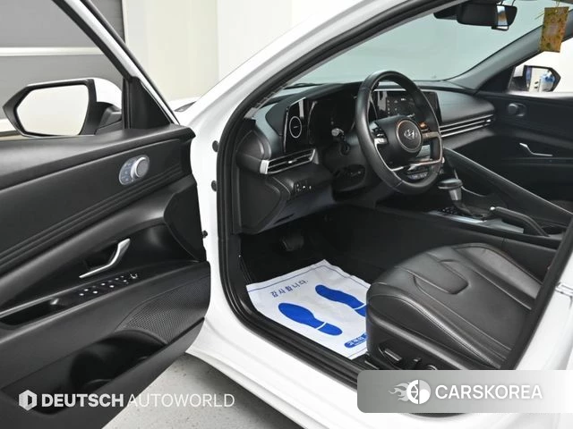 Hyundai Avante (CN7) 2022 Белый из Кореи, фото 2