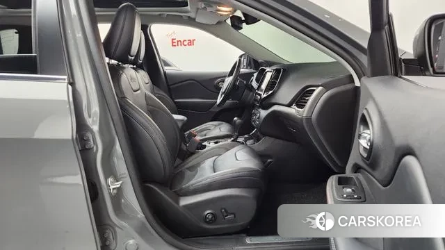 Jeep Cherokee (KL) 2021 Серый из Кореи, фото 2