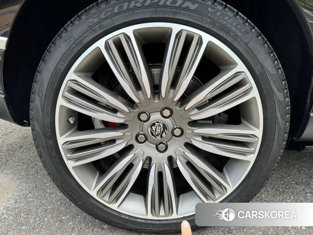 Land Rover Range Rover 4th Generation 2020 Черный из Кореи, фото 2