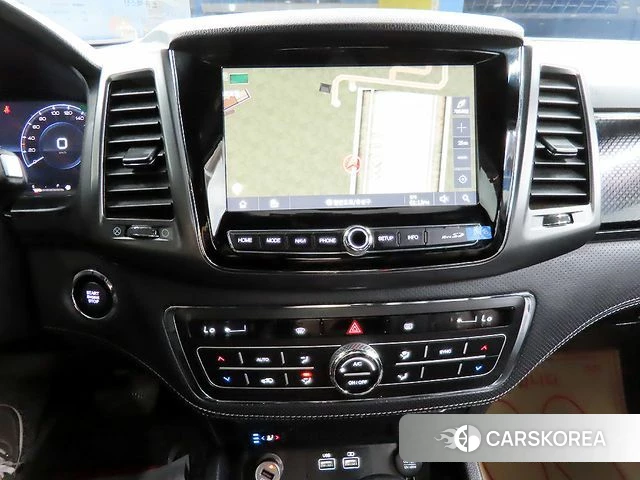 Ssangyong The New Rexton Sport 2022 Темно-зеленый из Кореи, фото 2