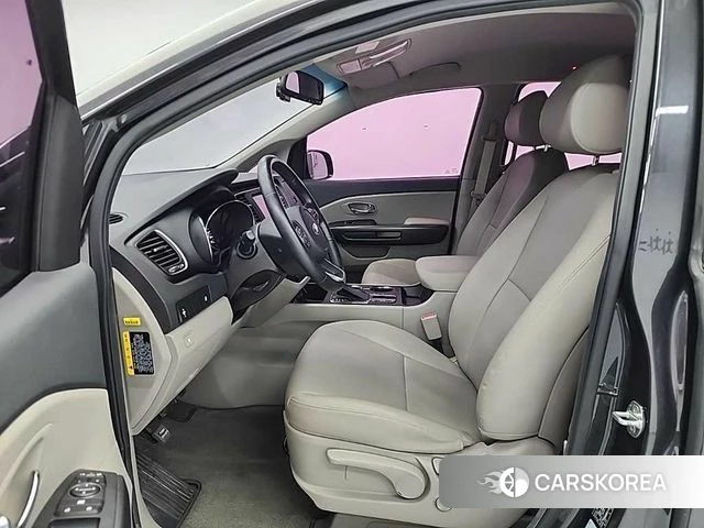 Kia The New Carnival 2020 Серый из Кореи, фото 2