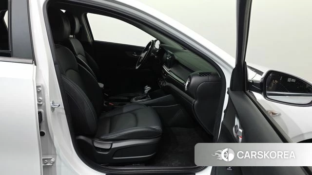 Kia Come New K3 2021 Белый из Кореи, фото 2