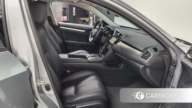 Honda Civic 2018 Серебряный из Кореи, фото 2