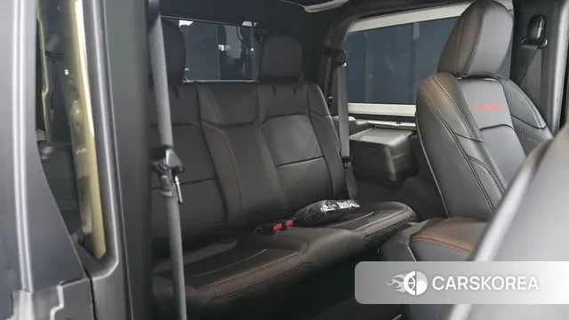 Jeep Wrangler (JL) 2025 Зеленый из Кореи, фото 2