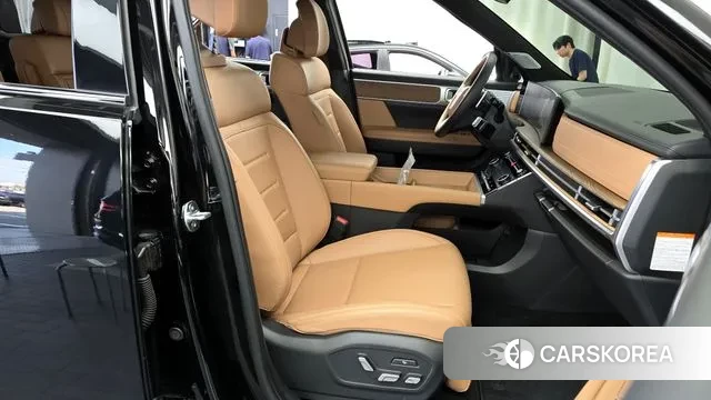 Hyundai Santa Fe (MX5) 2023 Черный из Кореи, фото 2