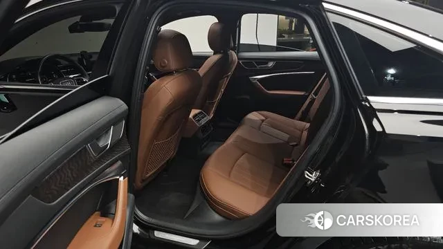 Audi A6 (C8) 2023 Черный из Кореи, фото 2