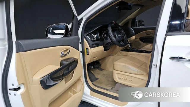 Kia All New Carnival 2018 Белый из Кореи, фото 2