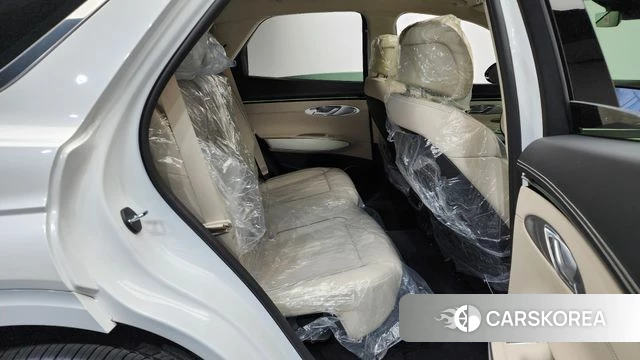 Genesis GV70 2026 Белый из Кореи, фото 2
