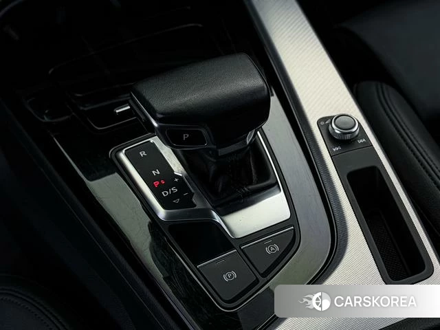 Audi A5 2023 Белый из Китая, фото 2