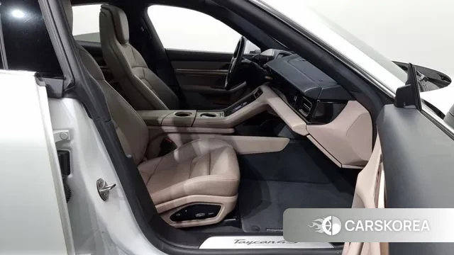 Porsche Taycan 2021 Белый из Кореи, фото 2