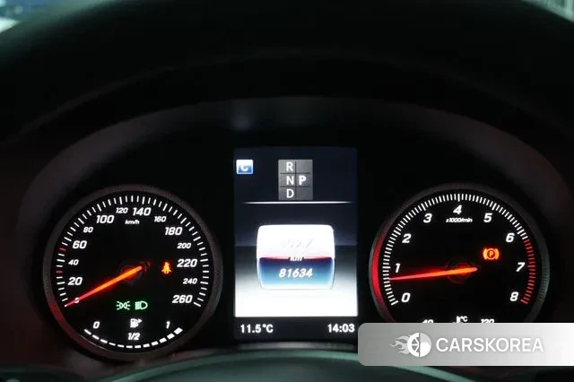 Mercedes-Benz GLC-Class X253 2019 Белый из Кореи, фото 2