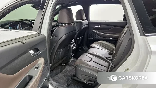 Hyundai The New Santa Fe 2021 Белый из Кореи, фото 2