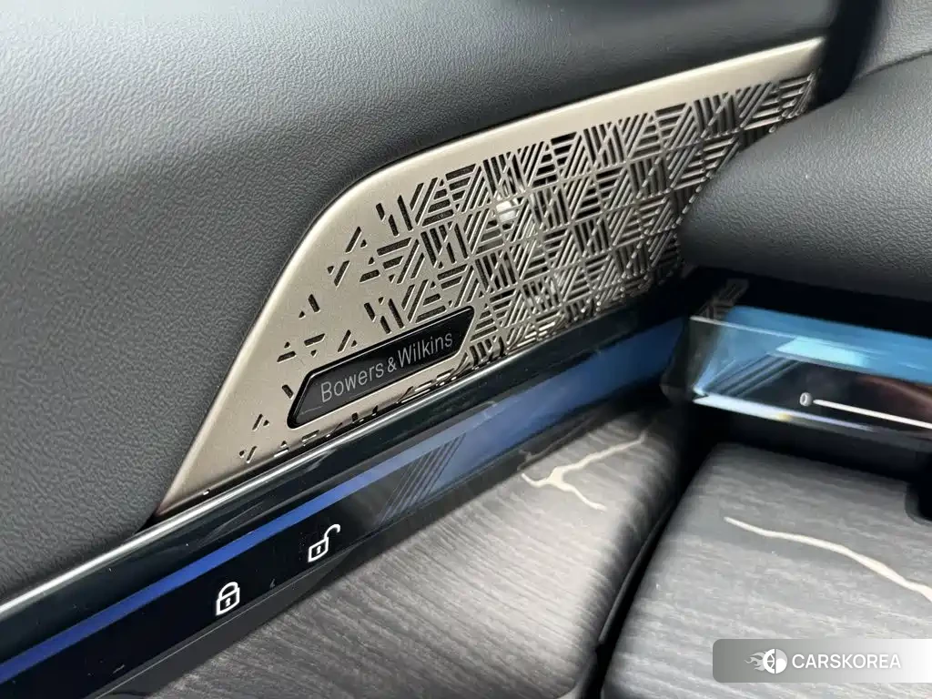 BMW 5 series 2025 Черный из Китая, фото 2