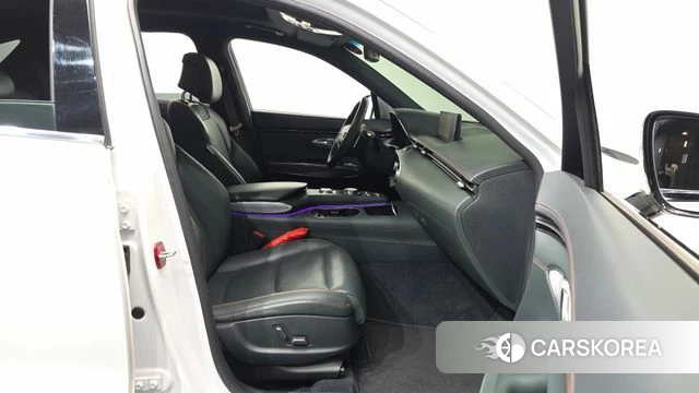 Genesis GV70 2021 Белый из Кореи, фото 2