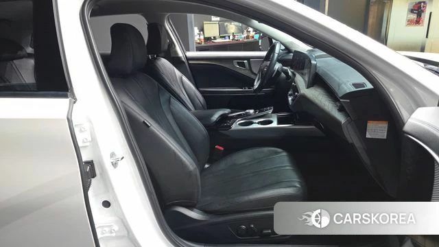 Kia K8 Hybrid 2022 Белый из Кореи, фото 2