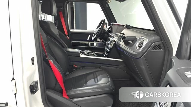 Mercedes-Benz G-Class W463b 2023 Белый из Кореи, фото 2