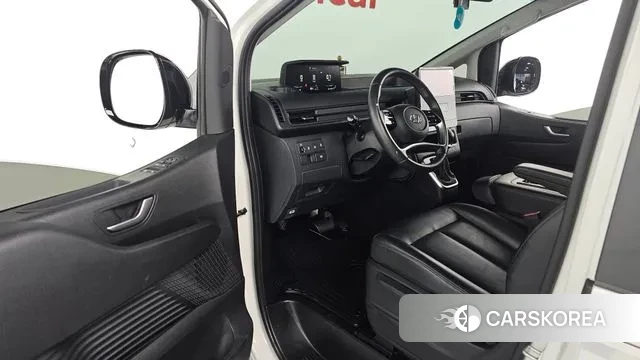 Hyundai Staria 2022 Белый из Кореи, фото 2