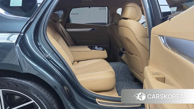 Genesis G80 (RG3) 2025 Темно-зеленый из Кореи, фото 2