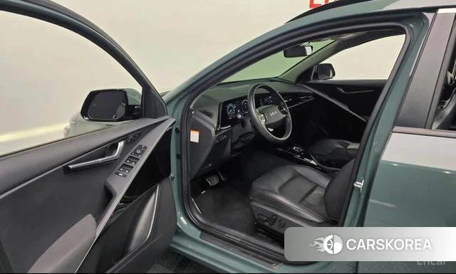Kia Di Ol Nu Niro 2022 Темно-зеленый из Кореи, фото 2