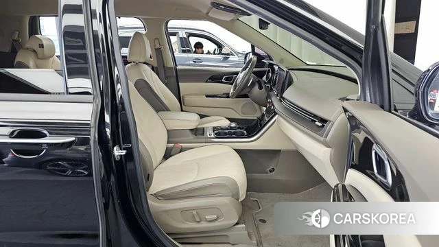 Kia Carnival 4th generation 2021 Черный из Кореи, фото 2
