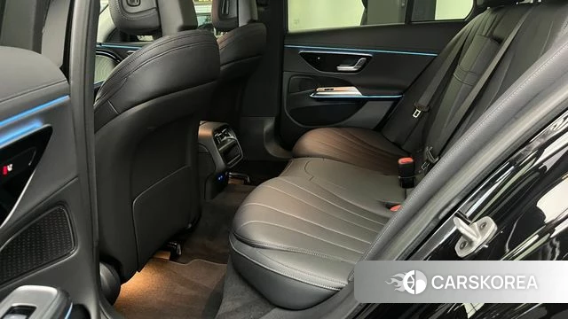 Mercedes-Benz E-Class W214 2026 Черный из Кореи, фото 2