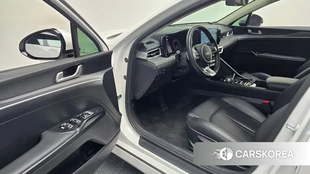 Kia K5 3rd generation 2023 Белый из Кореи, фото 2