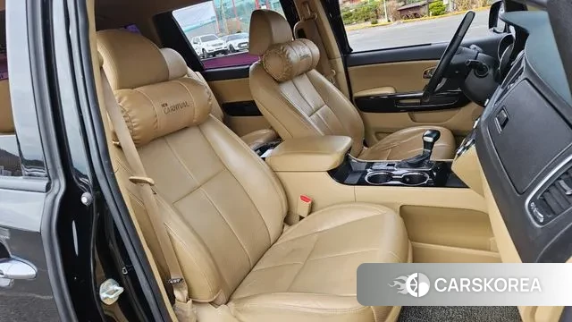 Kia The New Carnival 2019 Черный из Кореи, фото 2