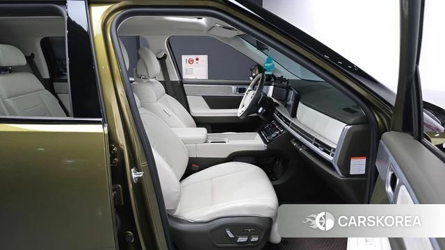 Hyundai Santa Fe (MX5) 2024 Песочный из Кореи, фото 2