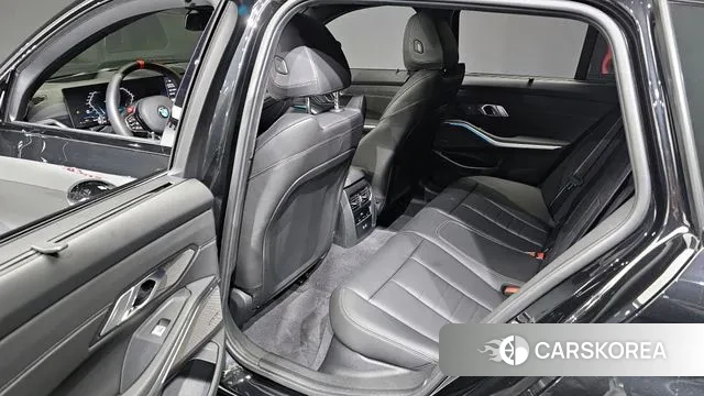 BMW 3 Series (G20) 2025 Черный из Кореи, фото 2