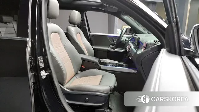 Mercedes-Benz EQB X243 2023 Черный из Кореи, фото 2