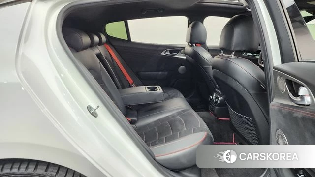 Kia Stinger Meister 2022 Белый из Кореи, фото 2