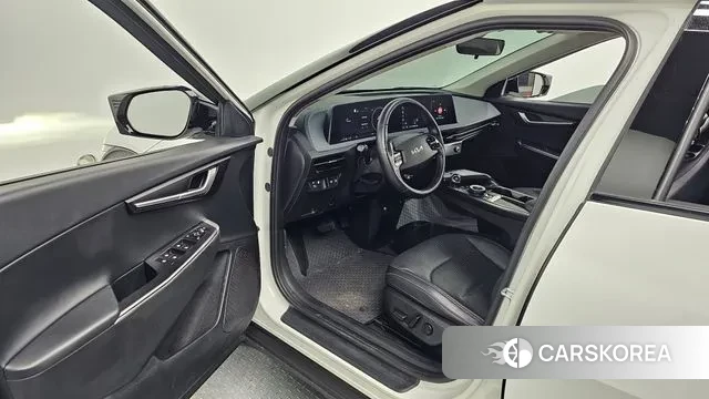 Kia EV6 2022 Белый из Кореи, фото 2