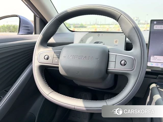 Nissan N6 2025 Серебристо-серый из Китая, фото 2