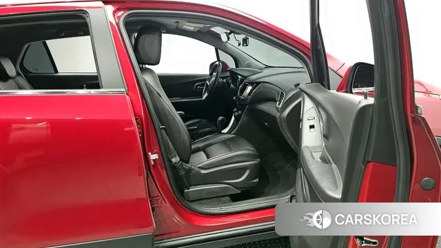 Chevrolet (GM Daewoo) The New Trax 2018 Красный из Кореи, фото 2
